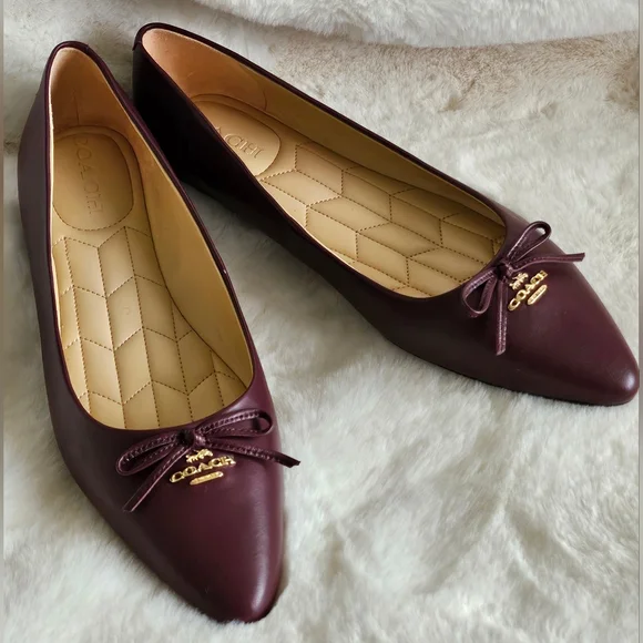 Coach Annabel leather ball dark cranberry - Picture 2 of 6